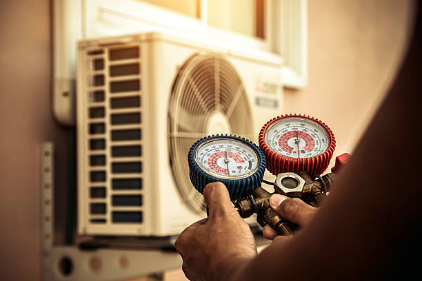 Professional Heat Pump Repair technician working in Roby, MO